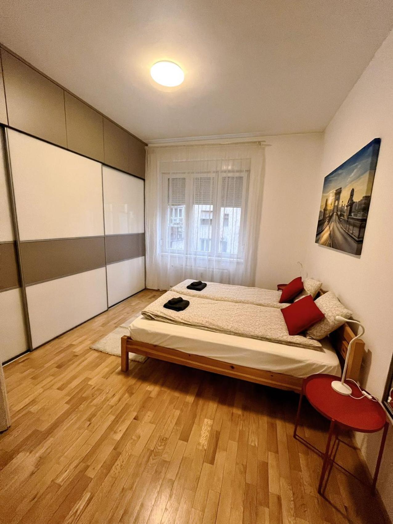 בודפשט Boutique Family Apartment In The Heart Of City מראה חיצוני תמונה
