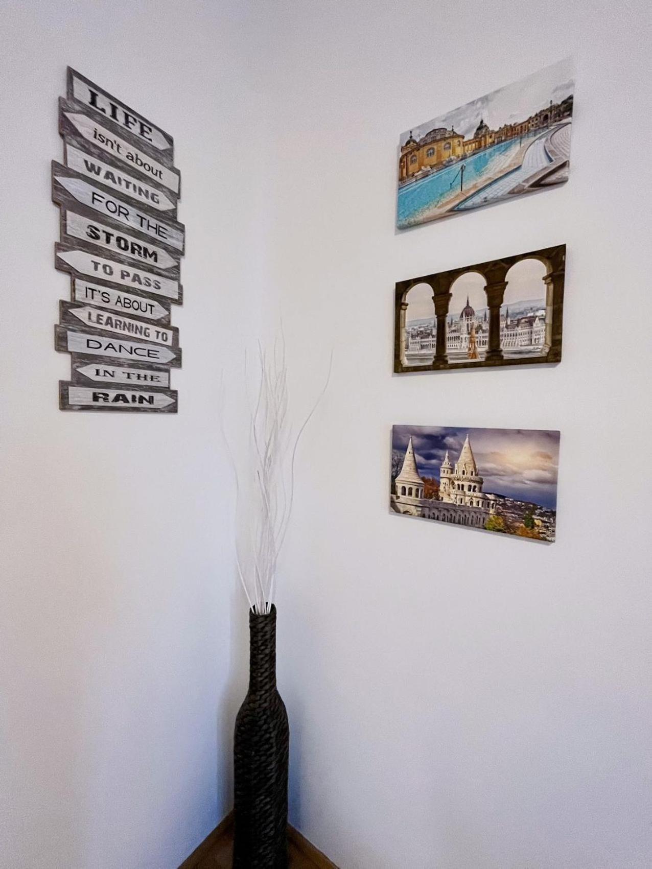 בודפשט Boutique Family Apartment In The Heart Of City מראה חיצוני תמונה